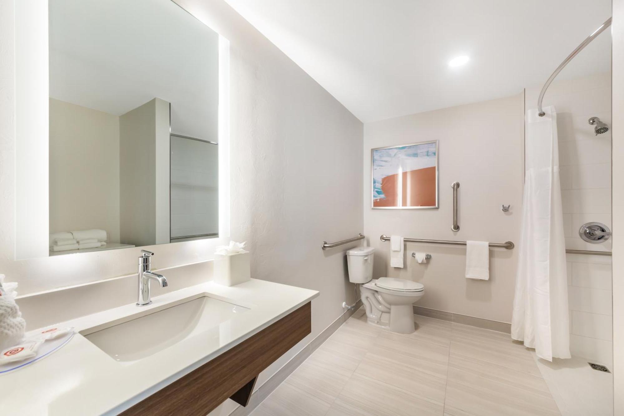 Comfort Suites Fort Myers East I-75 Екстериор снимка
