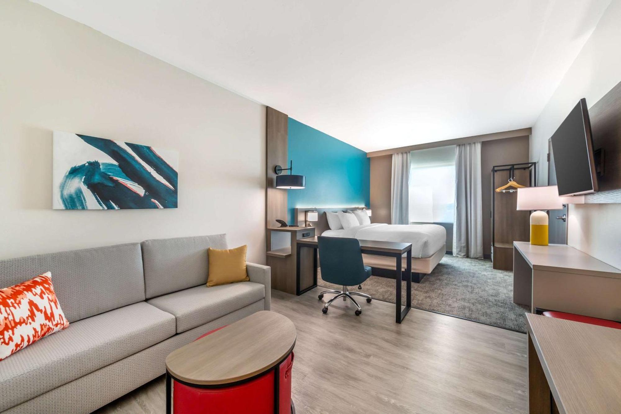 Comfort Suites Fort Myers East I-75 Екстериор снимка